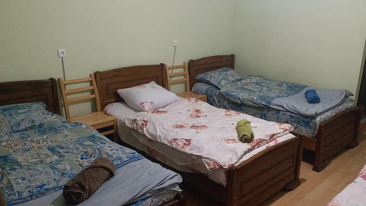 Lost Inn Kazbegi Hostel Kültér fotó