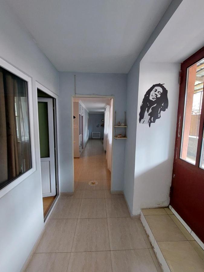 Lost Inn Kazbegi Hostel Kültér fotó