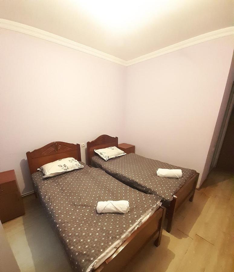 Lost Inn Kazbegi Hostel Kültér fotó