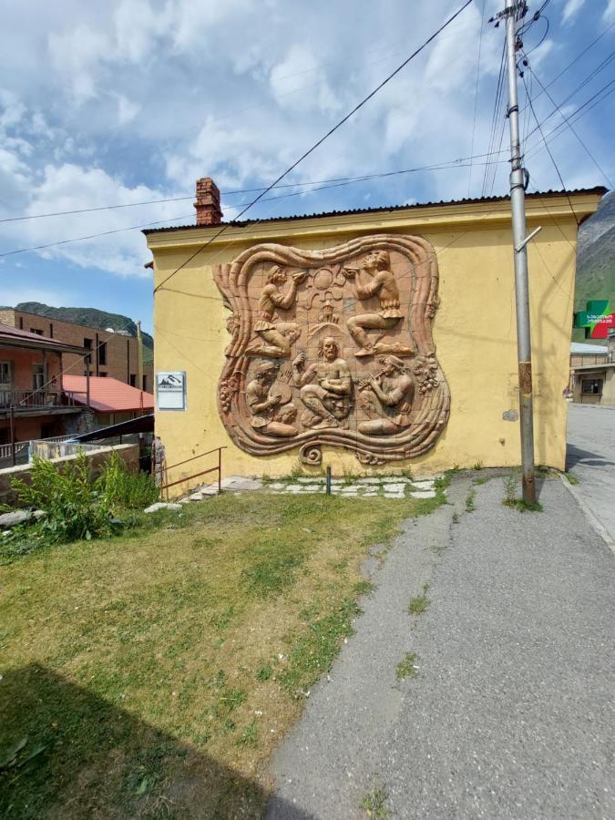 Lost Inn Kazbegi Hostel Kültér fotó