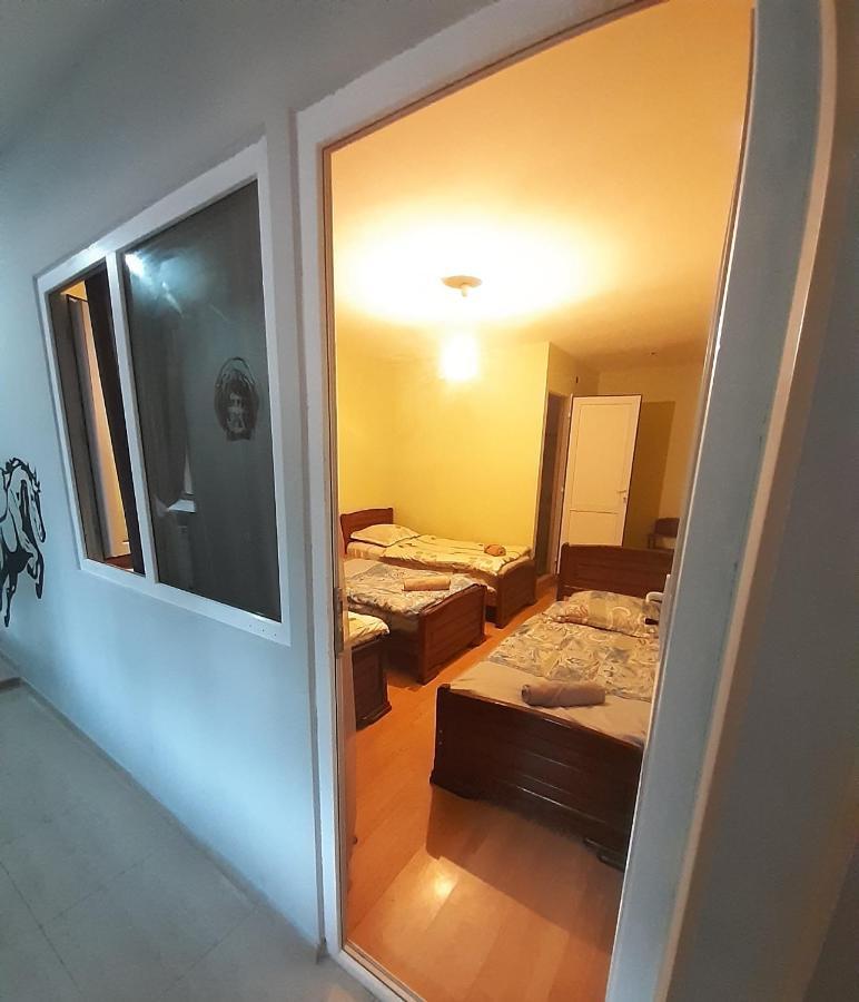 Lost Inn Kazbegi Hostel Kültér fotó